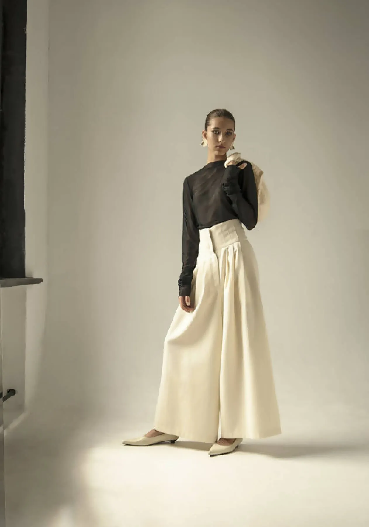 CREAM VINTAGE WOOL PANTS